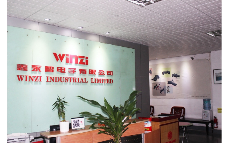 深圳市模具厂的公司环境已经荣誉证明深圳模具厂中最好的是深圳塑胶模具公司的一部分